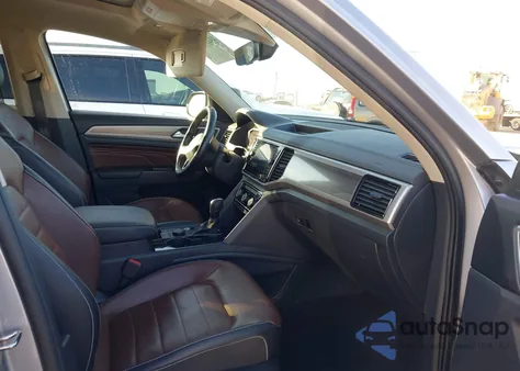 2021 Volkswagen Atlas 3.6L V6 Sel Premium из США, поврежденный, VIN 1V2TR2CA5MC531443